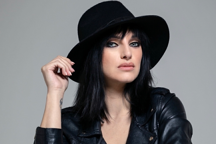 Uomini e Donne, Jessica Antonini commenta la notizia della tronista transgender e fa uno scivolone article-post