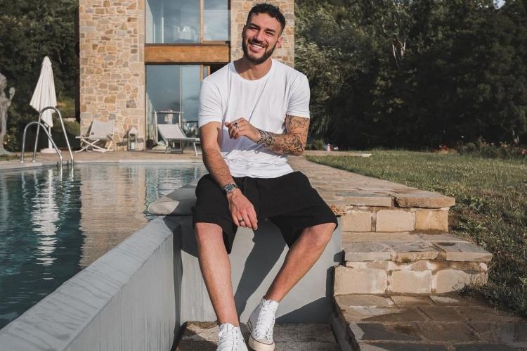 Lorenzo Riccardi ha più risentito Giulia Cavaglià dopo la mancata scelta a Uomini e Donne? Parla il tronista preview