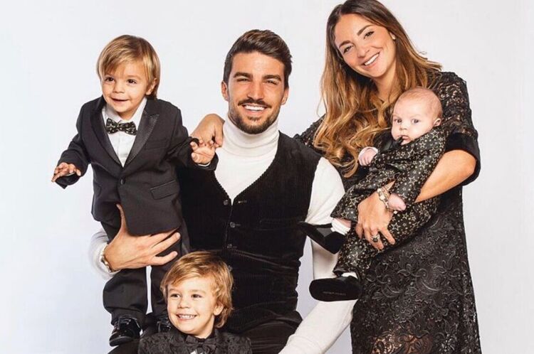 Mariano Di Vaio ed Eleonora Brunacci genitori per la quarta volta: l’emozionante video dell’annuncio preview