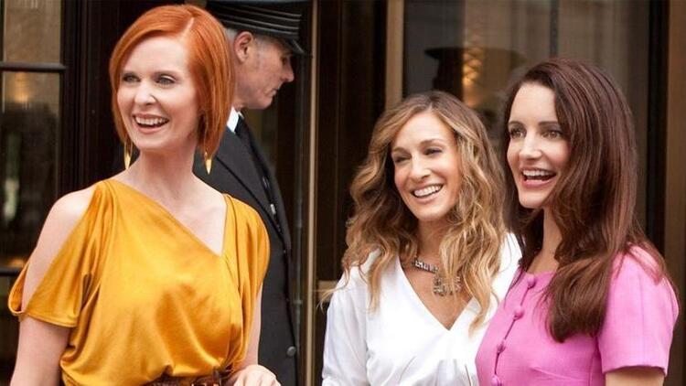 Sex And The city, dopo l’addio di Kim Cattral ecco chi prenderà il posto di Samantha nel reboot del telefilm preview