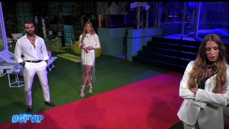 Gf Vip 6, quinta puntata: la fidanzata di Gianmaria Antinolfi e Valentina Nulli Augusti fanno incursione nella Casa. I nominati sono… preview