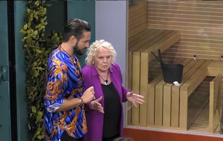 Gf Vip 6, Katia Ricciarelli già al centro delle polemiche: usa un termine omofobo verso Alex Belli e poi minaccia di lasciare la Casa preview