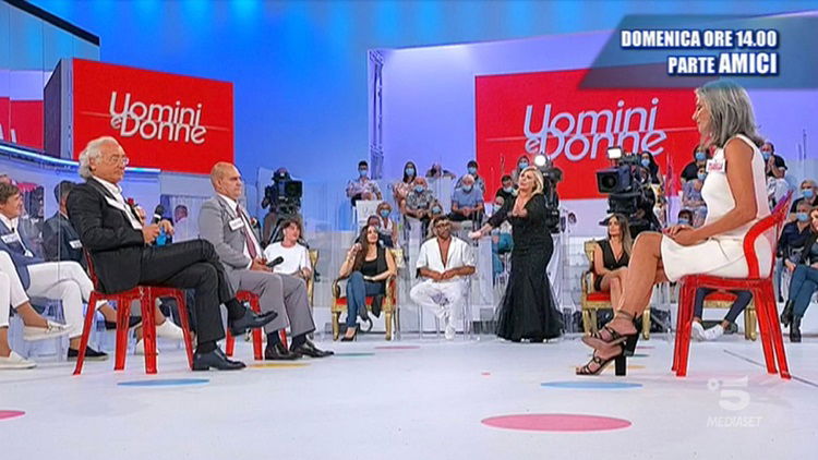 Uomini e Donne: l’opinione di Chia sulla puntata del 15/09/21 preview