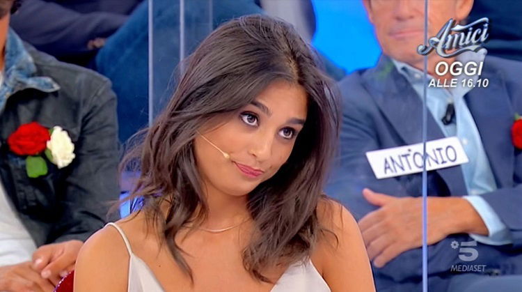 Uomini e Donne: l’opinione di Chia sulla puntata del 20/09/21 article-post