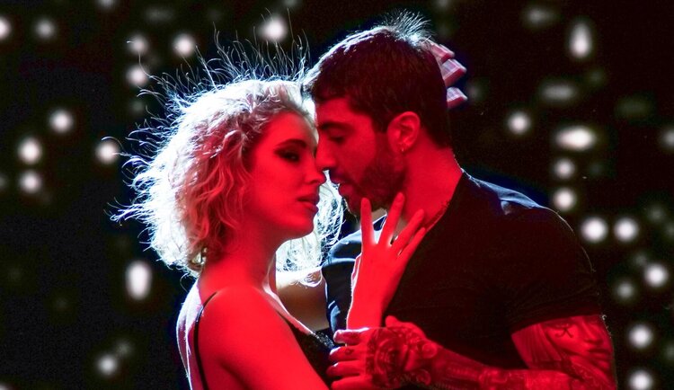 Ballando con le Stelle 16, terza puntata: Andrea Iannone bacia Lucrezia Lando, Al Bano si ritira momentaneamente dalla gara (ma la tempistica non convince) preview