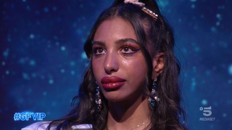 Gf Vip 6, dopo la puntata Lulù Selassiè ha un crollo e vorrebbe abbandonare il gioco article-post