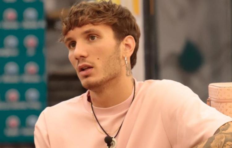 Gf Vip 6, Manuel Bortuzzo rischia di dover uscire dalla Casa? article-post