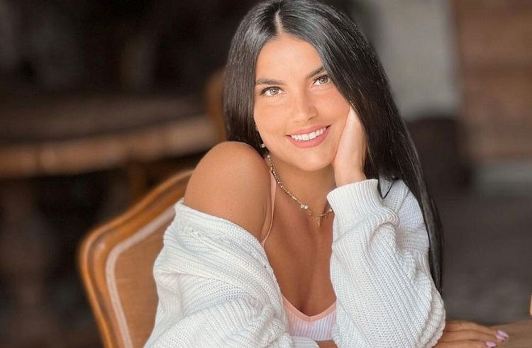 Uomini e Donne, Teresa Langella choc: l’ex tronista racconta di essere stata in tribunale e di aver denunciato le molestie subite in passato preview