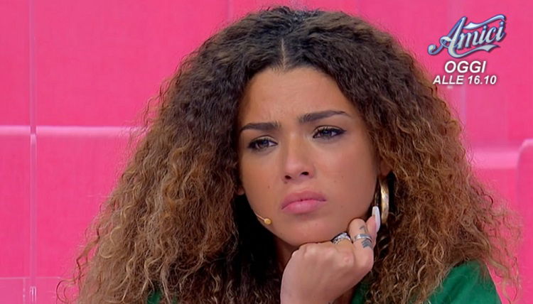 Uomini e Donne: l’opinione di Isa sulla puntata del 20/10/21 preview