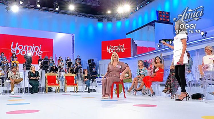 Uomini e Donne: l’opinione di Isa sulla puntata del 5/10/21 preview