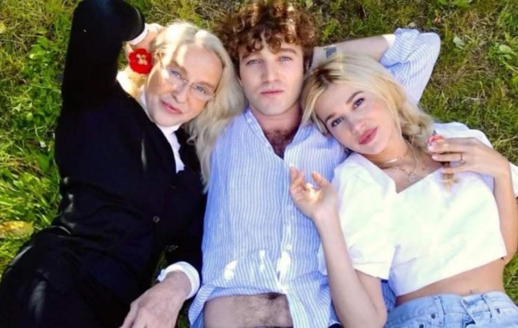 Gf Vip, Eleonora Giorgi spoilera il nome che il figlio Paolo Ciavarro e Clizia Incorvaia avrebbero scelto per il loro bebè! preview