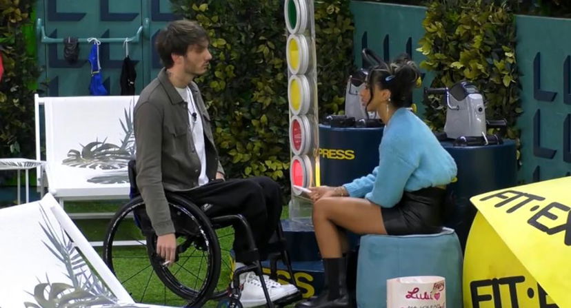 Gf Vip 6, Manuel Bortuzzo sbotta: “Non sono arrabbiato con Lucrezia Selassiè, scusate se ho avuto una vita di mer*a!” preview