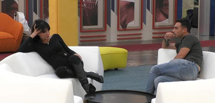 Gf Vip 6, storia al capolinea tra Nicola Pisu e Miriana Trevisan? Lui sbotta: “Non sono un giocattolo!” preview