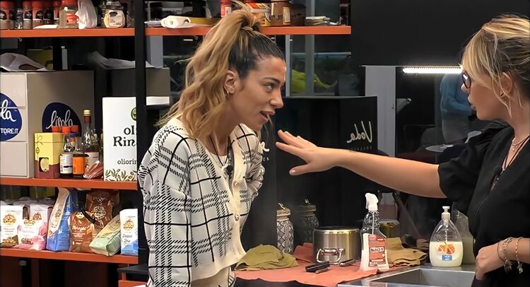 Gf Vip 6, scoppia la lite tra Soleil Sorge e Manila Nazzaro, l’ex Miss Italia in lacrime article-post