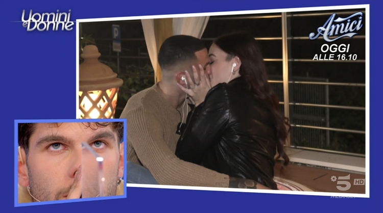 Uomini e Donne: l’opinione di Chia sulla puntata del 10/11/21 article-post