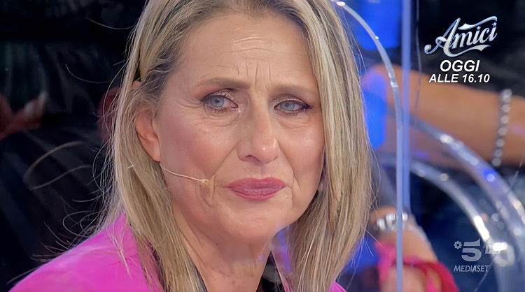 Uomini e Donne: l’opinione di Chia sulla puntata del 15/11/21 article-post