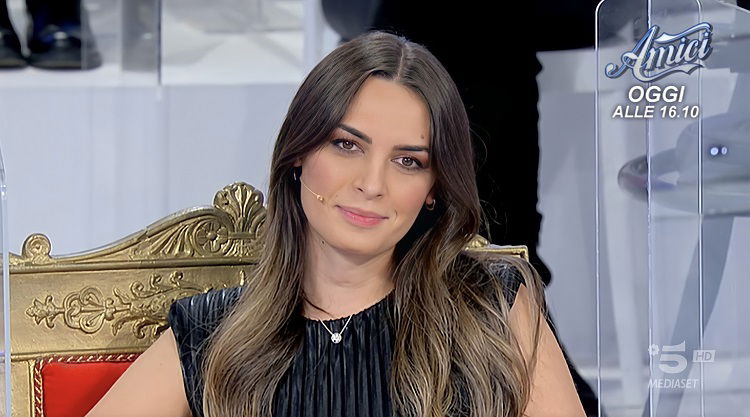 Uomini e Donne: l’opinione di Chia sulla puntata del 22/11/21 preview