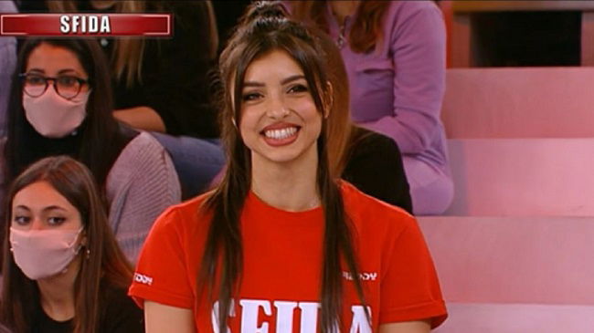 Amici 21, Cosmary Fasanelli è la ex di Aka7Even? Gli indizi preview