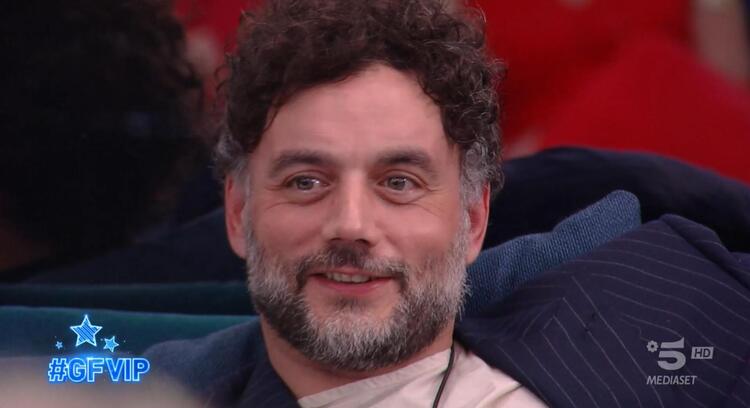 Gf Vip 6, Barù insofferente ai cazziatoni degli autori: “Che ca**o mi avete chiamato a fare?” preview