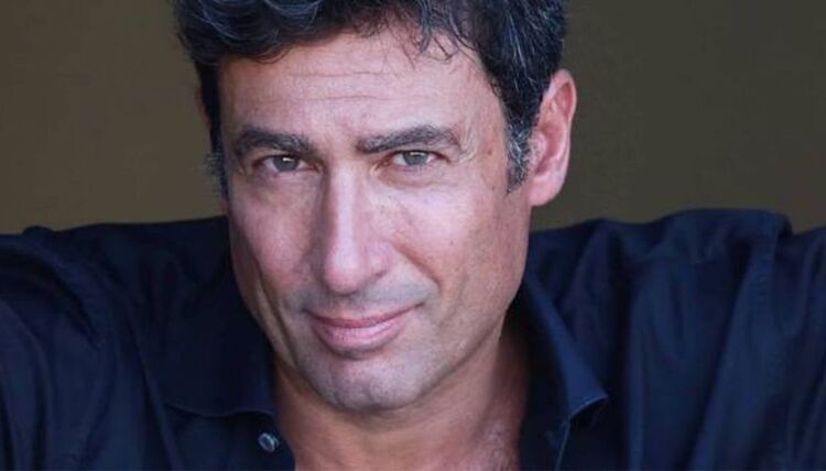 Paolo Calissano trovato morto in casa sua: l’attore aveva 54 anni preview