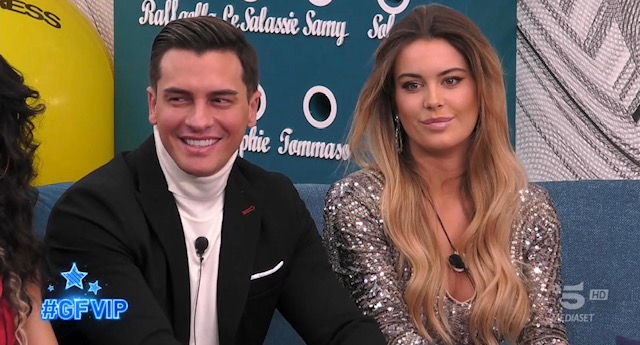 Gf Vip 6, i dubbi di Alessandro Basciano su Sophie Codegoni: “Mi piace molto, ma…” preview