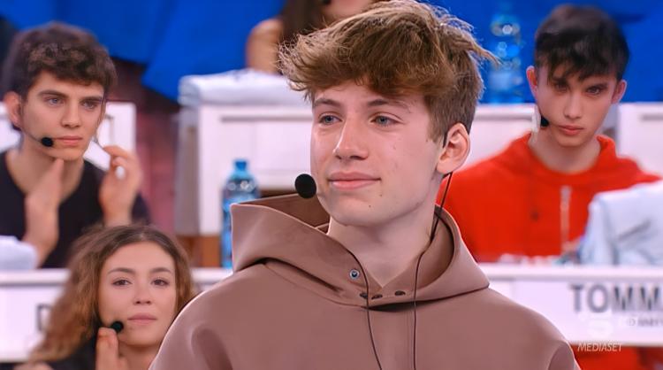 Amici 21, puntata del 5/12/2021: eliminati Tommaso Cesana, Guido Domenico Sarnataro e Virginia Vorraro, disco d’oro per Lda preview