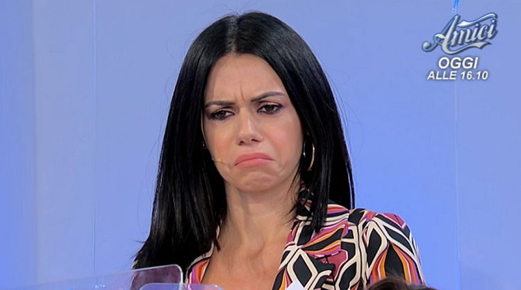 Uomini e Donne: l’opinione di Isa sulla puntata del 21/12/21 preview