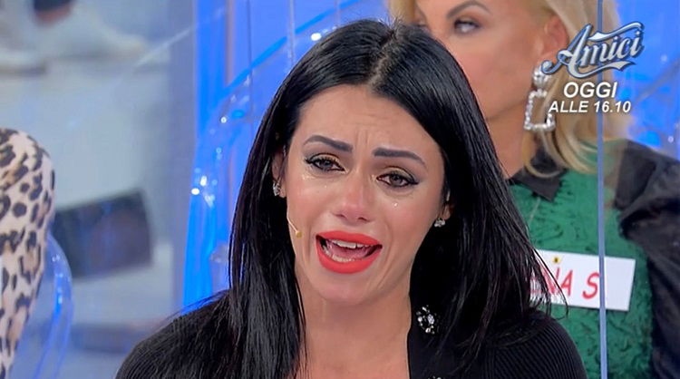 Uomini e Donne: l’opinione di Isa sulla puntata del 9/12/21 preview