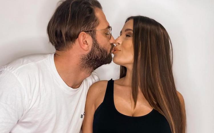 Gf Vip, Alessia Macari neo mamma: “Il giorno prima di partorire sono risultata positiva al Covid” preview