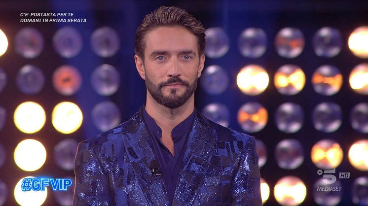 Gf Vip 6, rivelazioni choc su Alex Belli: “Si sta sentendo con qualcuna, ha già la testa da un’altra parte!” preview