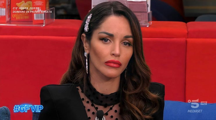 Gf Vip 6, Delia Duran confessa di non sentire più i sapori, la regia censura preview