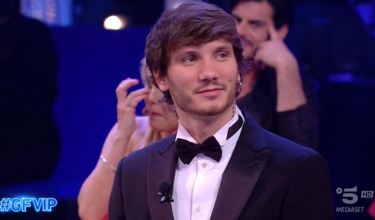 Gf Vip 6, Manuel Bortuzzo positivo al Covid: “Sarò assente per un po’, ma…” preview