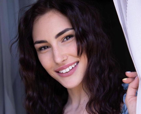Giulia Pauselli “sempre più innamorata” del suo Osvaldo: ecco chi sarebbe lui (Foto) preview