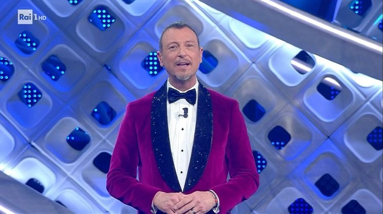 Sanremo 2023, Amadeus svela i tre famosissimi super ospiti della seconda serata