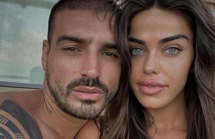 Uomini e Donne, Fabio Colloricchio e Violeta Mangrinan svelano il sesso del loro primogenito preview