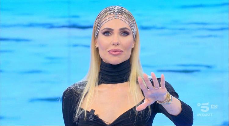 Isola 16, le anticipazioni della seconda puntata: in arrivo nuovi naufraghi preview