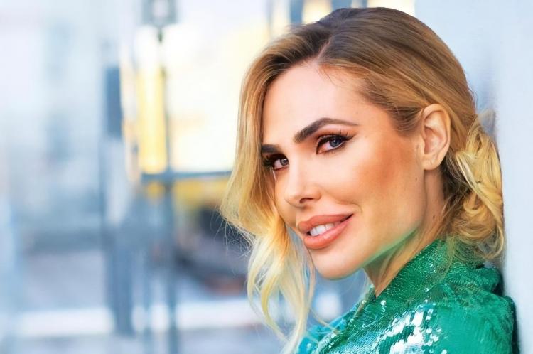 Isola 16, Ilary Blasi: “Perché han parlato della crisi? Se scrivi Totti lo scoop è assicurato!” preview