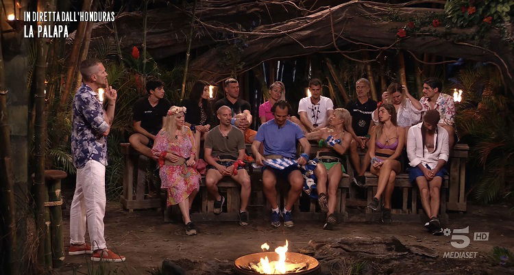 Isola 16, in arrivo altri naufraghi: ecco chi sarebbe pronto a sbarcare in Honduras preview