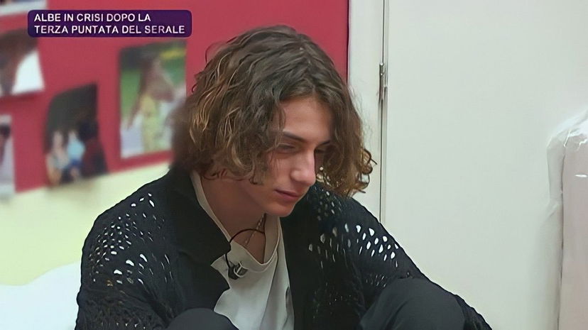 Amici 21, Albe ha un crollo dopo la terza puntata del serale: “Evidentemente il mio meglio non vale la finale!” preview