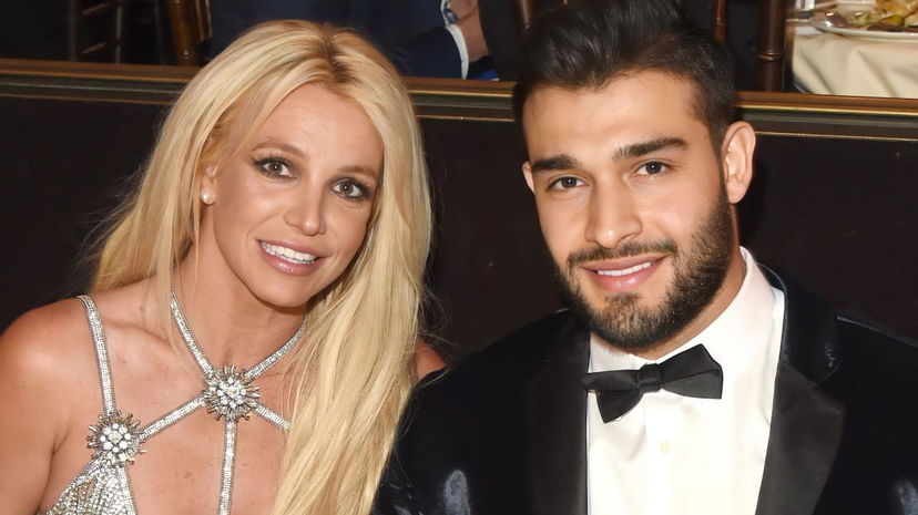 Britney Spears è incinta: l’annuncio della gravidanza (e la reazione del suo futuro marito Sam Asghari) preview