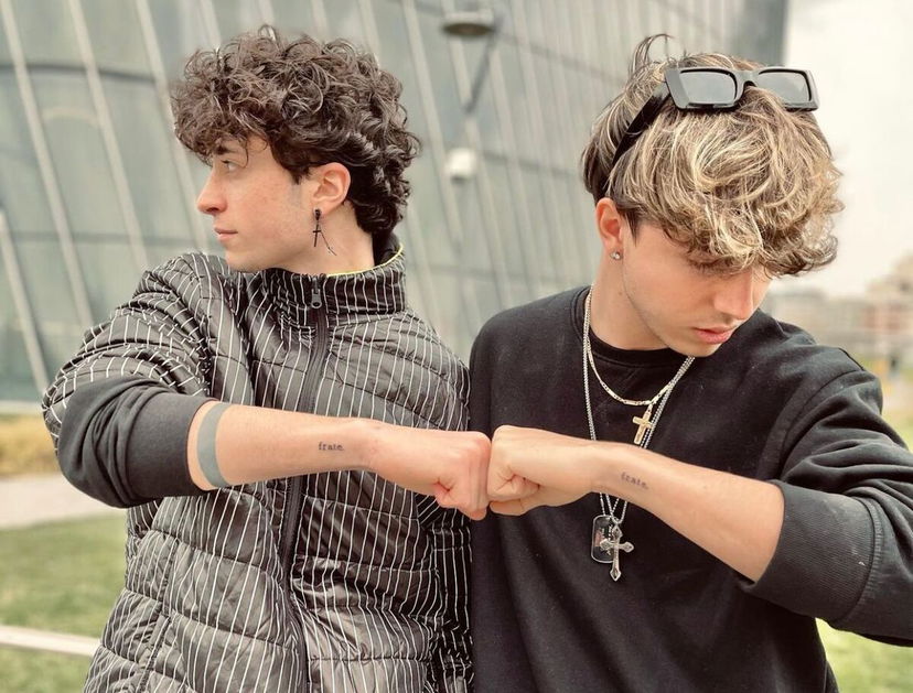 Amici 21, Christian Stefanelli e Mattia Zenzola si sono fatti un tatuaggio insieme preview