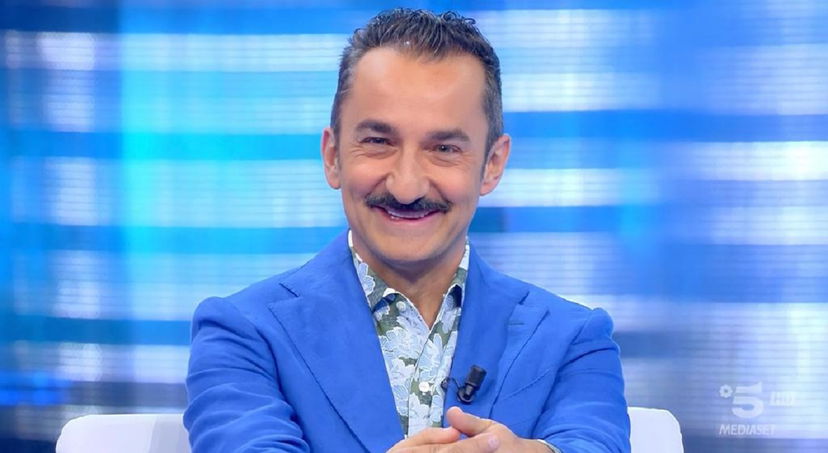 Isola 16, Nicola Savino svela quali naufraghi vorrebbe in finale, poi confessa: “Il segreto mio e di Vladimir Luxuria è che…” preview