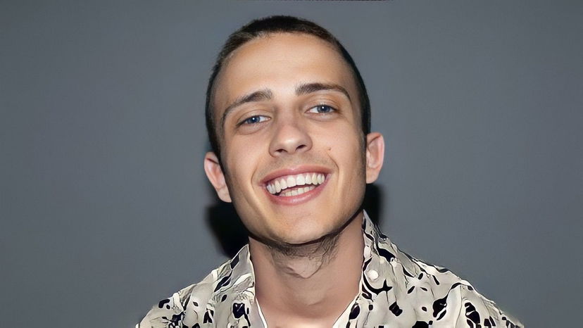 Amici 20, Sangiovanni confessa: “Ho paura che le persone si stufino di me se…” preview