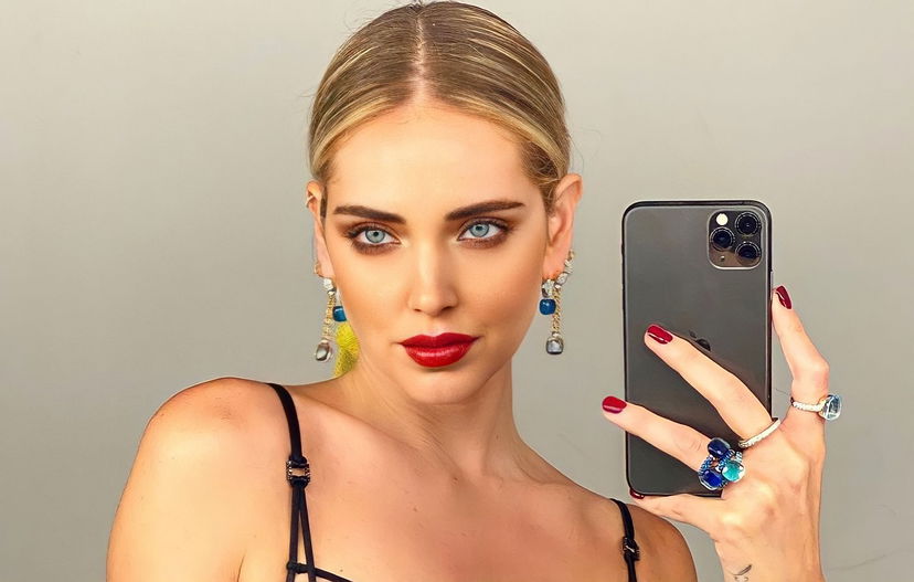 Chiara Ferragni confessa: “Pensavo di non meritare il successo”. Poi svela come affronta le critiche degli hater preview
