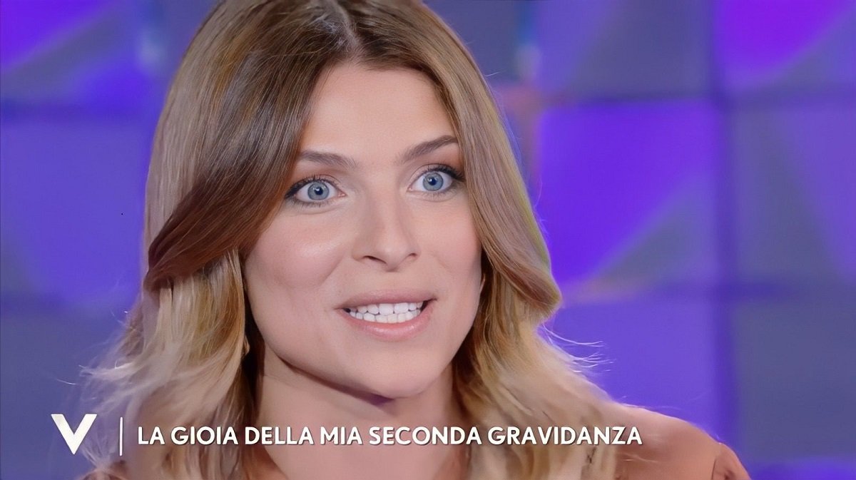 Cristina Chiabotto a Verissimo svela il sesso del suo secondo bebè