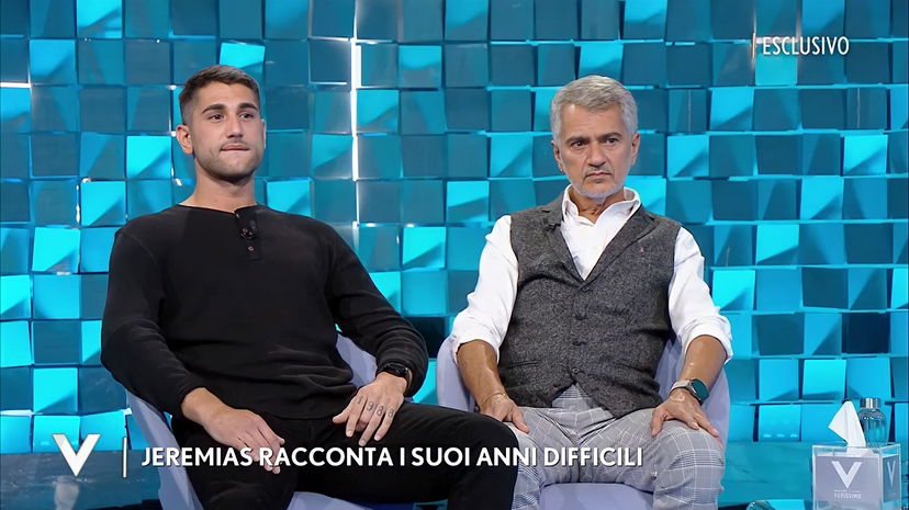 Isola 16, Jeremias Rodriguez ospite a Verissimo parla per la prima volta dei suoi problemi con la droga: “Sono durati dieci anni” preview