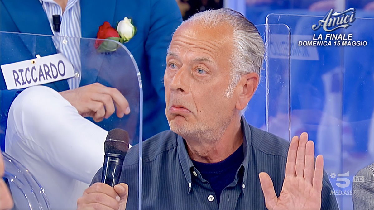 Uomini e Donne: l’opinione di Chia sulla puntata del 11/05/22 article-post