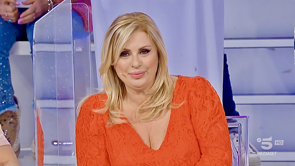 Uomini e Donne: l’opinione di Chia sulla puntata del 27/05/22 article-post