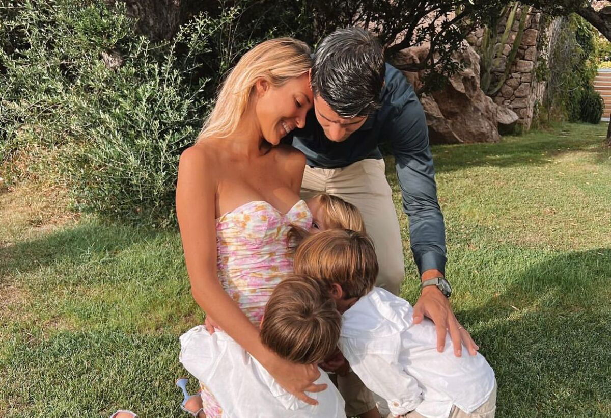 Alice Campello in dolce attesa del quarto bebè parla del cambiamento del corpo in gravidanza: “Anche se ho la pancia distrutta sono felice lo stesso!” article-post