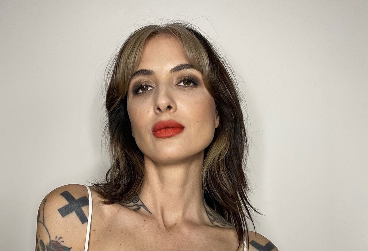 Pechino Express, Ema Stokholma vittima di bodyshaming: “Non mi colpisce quando dite che sono troppo magra, ma…” article-post